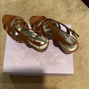 Never Worn* Marc Fisher Gleena Wedges